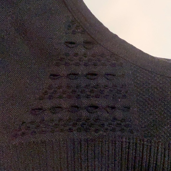 FASHION NOVA SPORTS BRA TOP - Picture 3 of 3